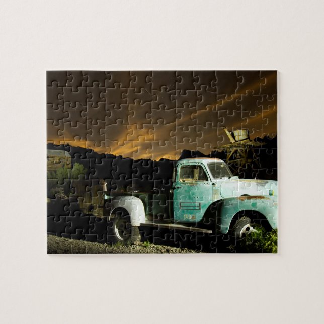 Puzzle Camion antique en ville fantôme (Horizontal)