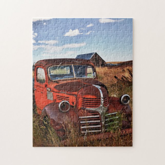 Puzzle Camion Dodge orange rouillé avec ferme abandonnée (Vertical)