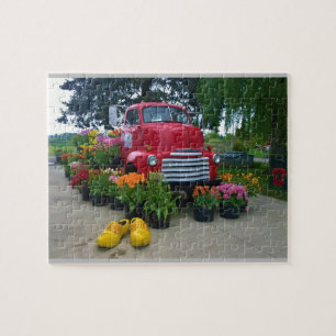 Puzzle Camion rouge avec tulips, Oregon