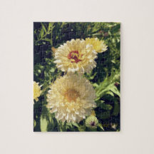 Casse-tête de fleur jaune joyeuse.