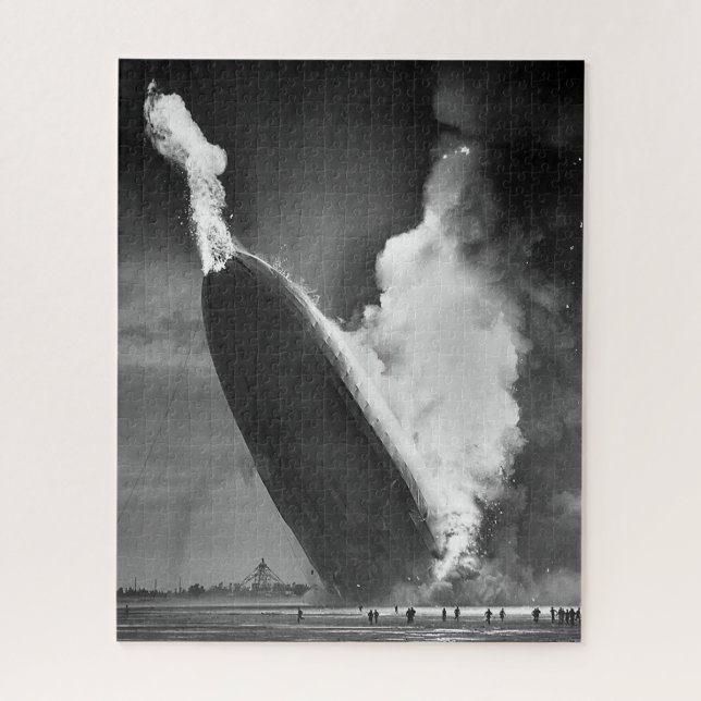 Puzzle Catastrophe du dirigeable Hindenburg vers 1937 (Vertical)