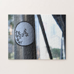 Puzzle Ce n'est pas normal Street Photographie Graffiti N