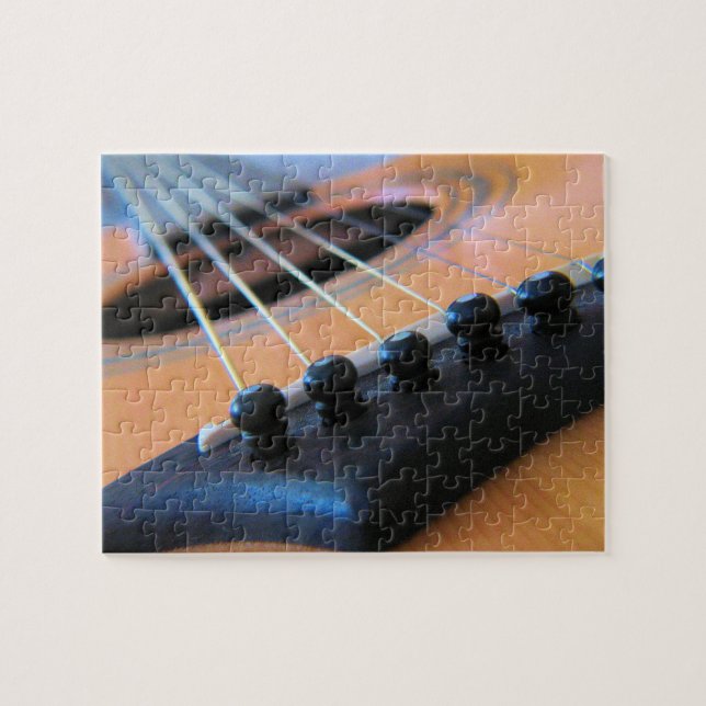 Puzzle Chaînes de guitare - 8x10 - 110 pièces. (Horizontal)