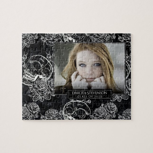 Puzzle Chaleur Rose crâne | Funky Gothic Graduation Photo (Horizontal)