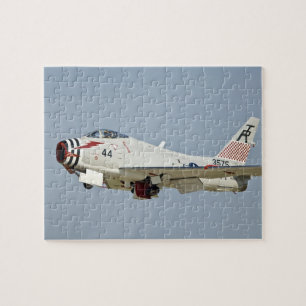 Puzzle Chasseur à réaction North American Naval FJ2 Fury