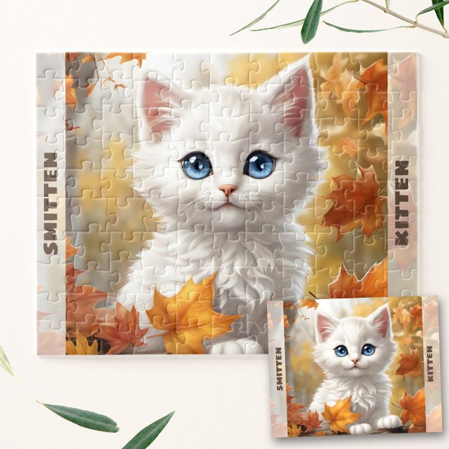 Puzzle Chat blanc mignon Kitten Automne Automne Nom perso (Cute White Cat Kitten Fall Autumn Custom Name Jigsaw Puzzle)