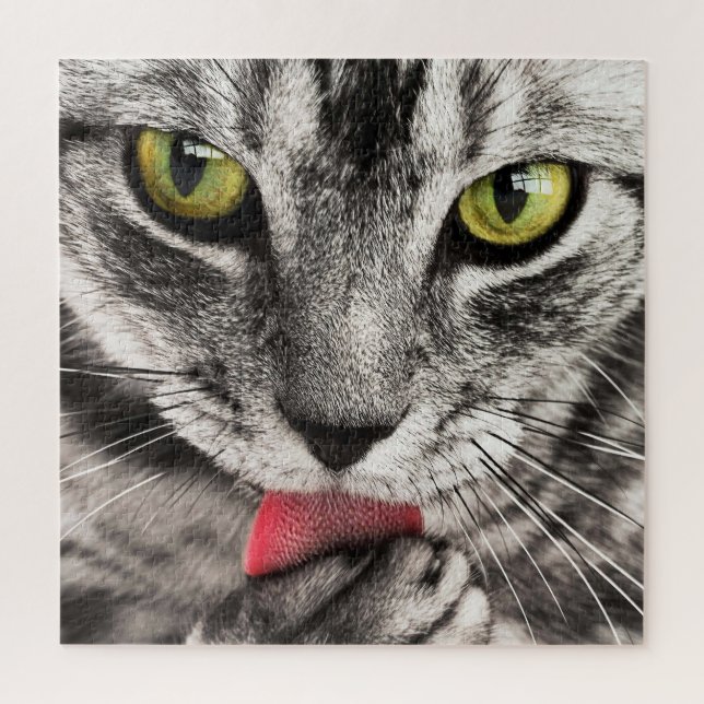 Puzzle Chat gris avec cuisse des yeux jaunes (Vertical)