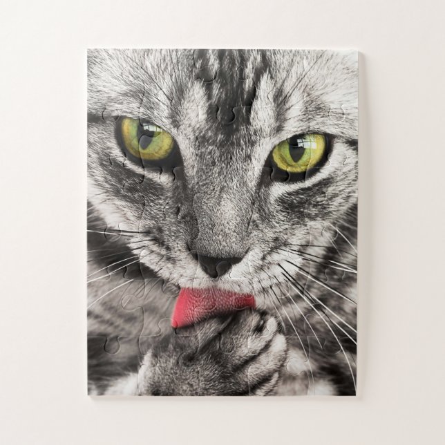 Puzzle Chat gris avec cuisse des yeux jaunes (Vertical)