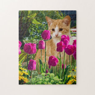 Puzzle Chat roux dans un jardin de tulipes