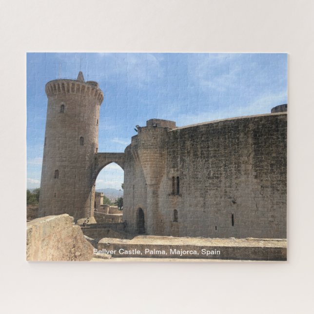 Puzzle Château de Bellver, Palma, Majorque, Espagne sur u (Horizontal)