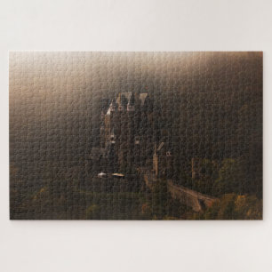 Puzzle Château d'Eltz de Burg dans le brouillard de mati
