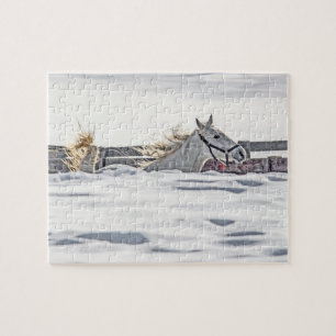Puzzle Cheval Blanc Galopant Dans La Neige