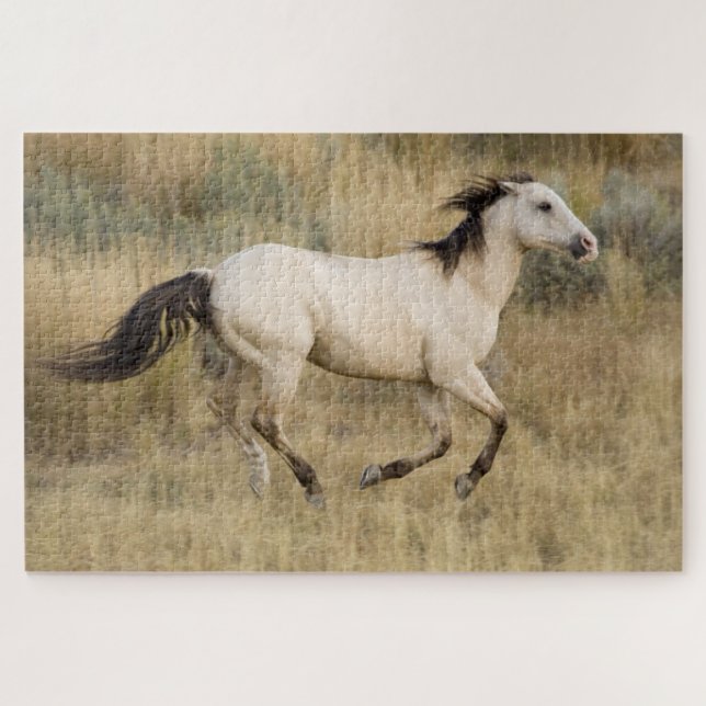 Puzzle Cheval Traversant L'Herbe Des Prairies (Horizontal)