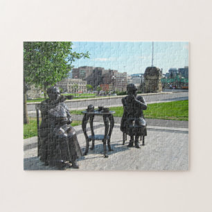 Puzzle Cinq femmes célèbres Statues Ottawa.