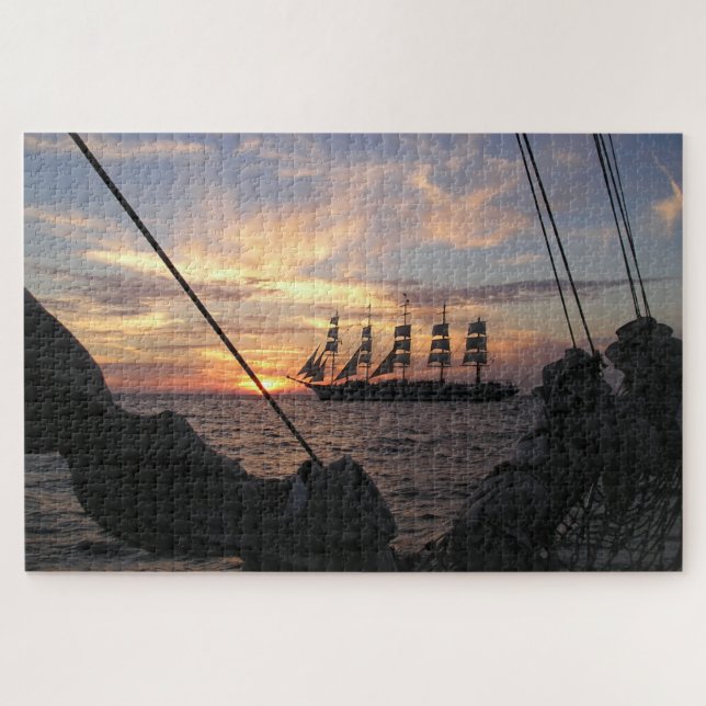 Puzzle Clipper Royal Silhouetté Contre Le Coucher De Sole (Horizontal)