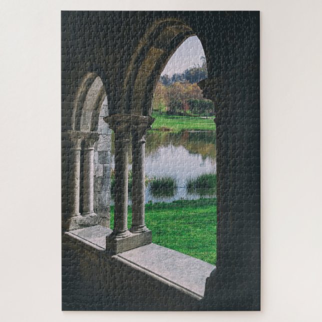 Puzzle cloître gothique médiéval du XIIIe siècle au bord  (Vertical)