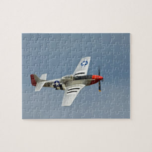 Puzzle Combattant de mustang de P-51D avec voler