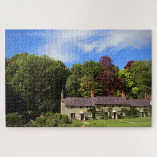 Puzzle Cottages Stourton. Stourhead Gardens, Royaume-Uni.