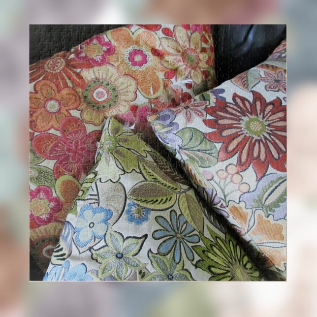 Puzzle Coussins brodés multicolores (Créateur téléchargé)