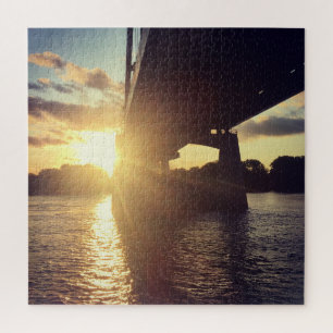 Puzzle croisière au coucher du soleil sur le fleuve missi