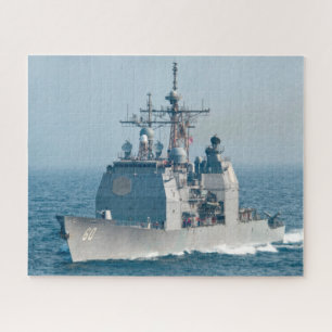 Puzzle CRUISER DE MISSILES GUIDÉS - CG-60 (16x20 POUCES)