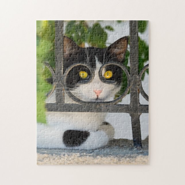 Puzzle Curious Cat with Spectacles Frame Funny Jigsaw (Vertical)