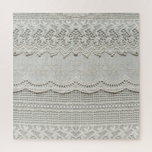 Puzzle Dentelle blanche subtile, gros plan textile. (Vertical)