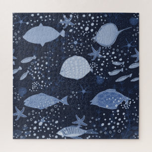 Puzzle Des poissons endormis monochromes, motif foncé.