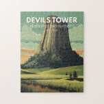 Puzzle Devils Tower National Monument Voyage Art Vintage<br><div class="desc">Devils Tower National Monument conception vectorielle. Il s'agit d'une butte composée de roches ignées dans le quartier des Rangers de Bear Lodge de Black Hills.</div>