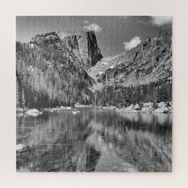 Puzzle Dream Lake - RMNP - 20 x 20 inch 676 pc (Vertical)
