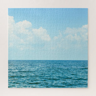 Puzzle Eau Océanique, Ciel bleu clair.