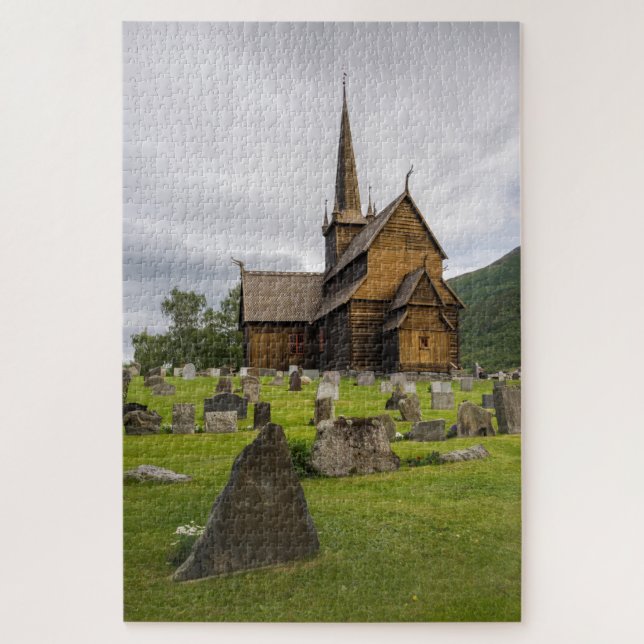 Puzzle Église de barre avec le cimetière en Norvège (Vertical)