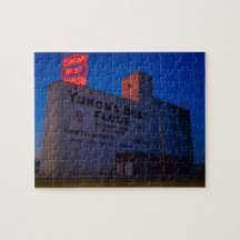 Enseigne au néon du moulin à farine Yukon' Best au