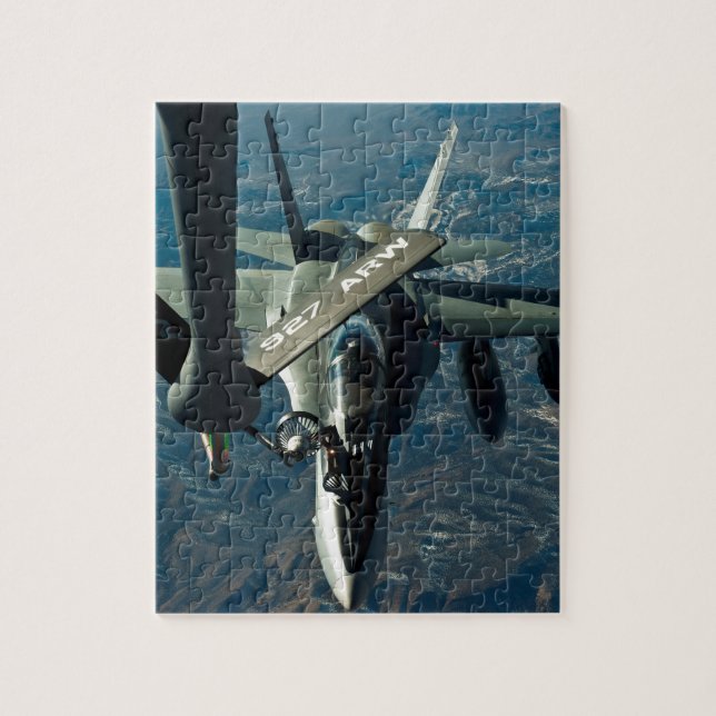Puzzle F/A 18 ravitaillement en carburant (Vertical)