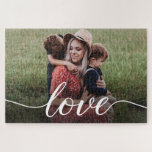 Puzzle Family Love Script Photo personnalisée<br><div class="desc">En utilisant un script magnifique et moderne pour le mot "Amour",  ce puzzle photo de famille personnalisé peut être facilement personnalisé avec votre propre photo de famille préférée. Un élégant puzzle photo à chérir et à apprécier pendant de nombreuses années.</div>
