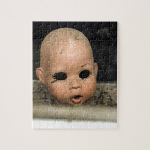Puzzle Fenêtre sale de tête vintage de poupée de béb
