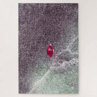 Puzzle Feuille rouge avec sable tacheté