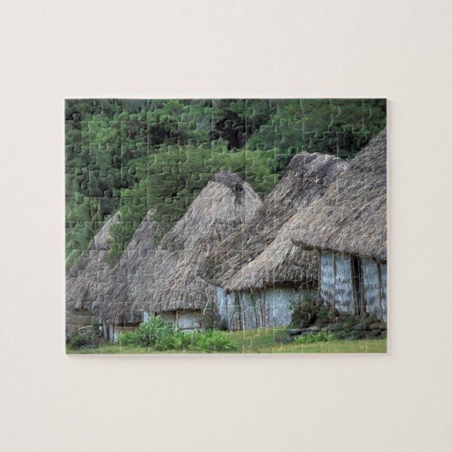 Puzzle Fidji, Viti, maisons de huttes traditionnelles. (Horizontal)