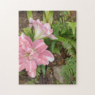 Puzzle fleur lirt plante faucon rose lily avec fougère