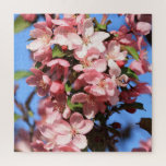Puzzle Fleurs de printemps roses avec ciel bleu<br><div class="desc">Ce puzzle stimulant présente une belle photo de fleurs de crabes roses avec un ciel bleu brillant en arrière - plan. Les fleurs de printemps vous donneront sûrement de l'humeur lorsque vous êtes coincé à l'intérieur,  et ce puzzle vous offrira des heures de divertissement.</div>