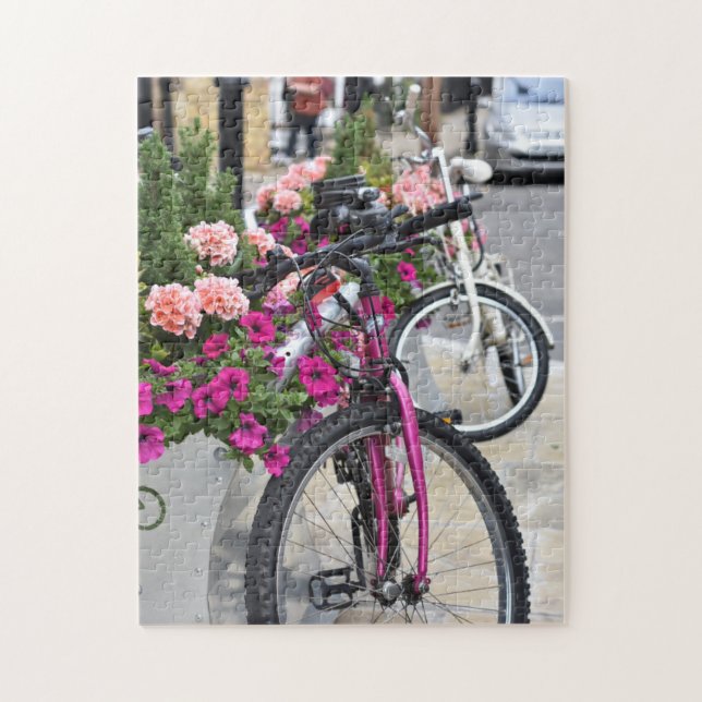Puzzle Fleurs et bicyclettes roses Islington London UK (Vertical)
