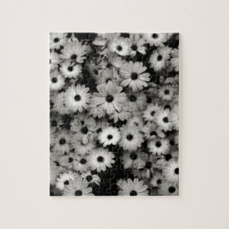 Puzzle Fleurs noires et blanches