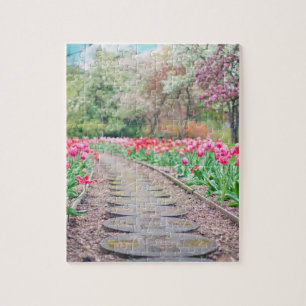 Puzzle Fleurs printanières le long de la promenade en pie
