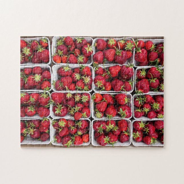 Puzzle Fraises au marché des fermiers dans les conteneurs (Horizontal)