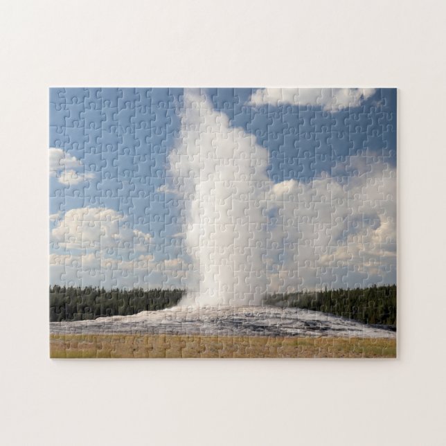 Puzzle Geyser fidèle au parc national Yellowstone (Horizontal)