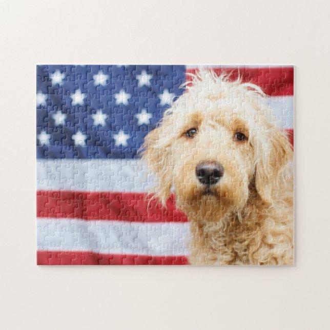 Puzzle Goldendoodle avec drapeau américain (Horizontal)