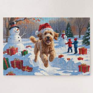 Puzzle Goldendoodle courant dans la neige avec un chapeau