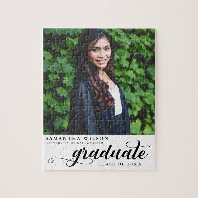 Puzzle Graduation de la photo de script moderne (Vertical)
