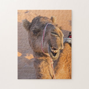 Puzzle Gros plan sur une tête de chameau drôle dans le dé