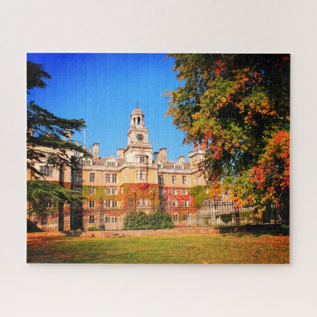 Puzzle Hall Thoresby (Horizontal)